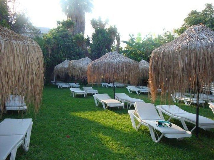 Oasis Hotel Bungalows Afandou Rhodes Extérieur photo